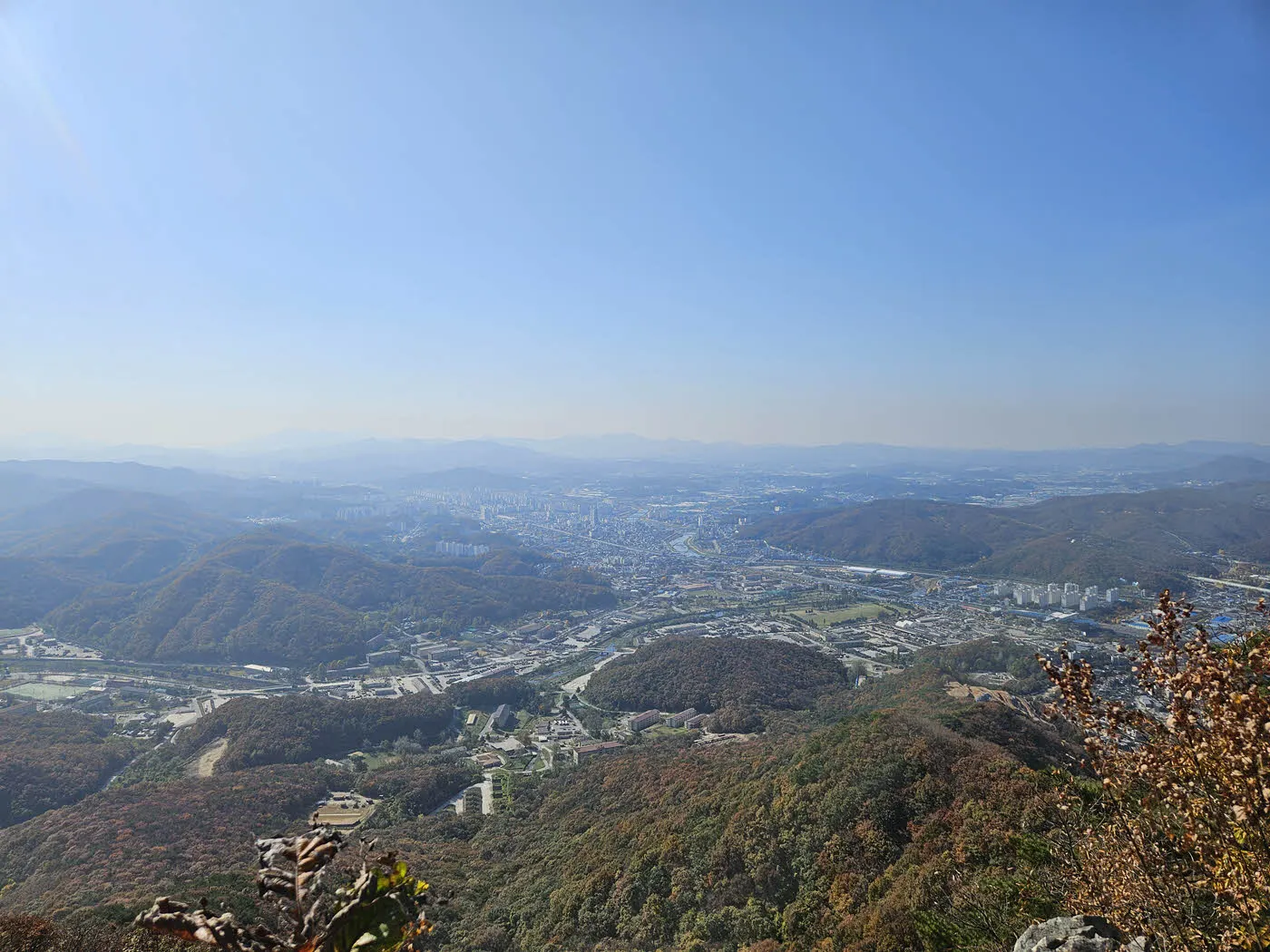 소요산 공주봉에서 바라본 동두천 방면