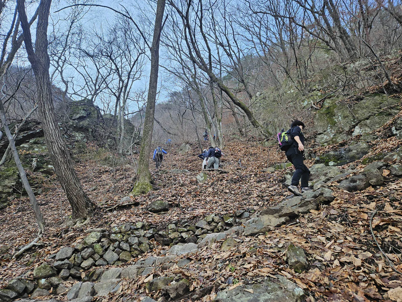 금오산 현월봉 가는 길