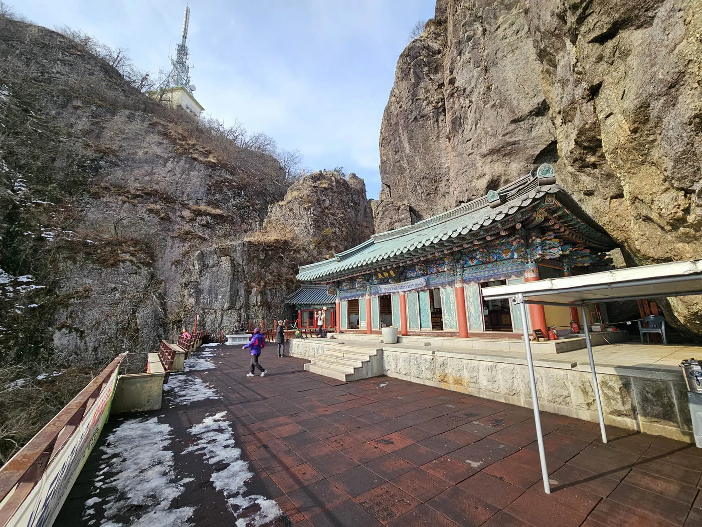 금오산 약사암 전경