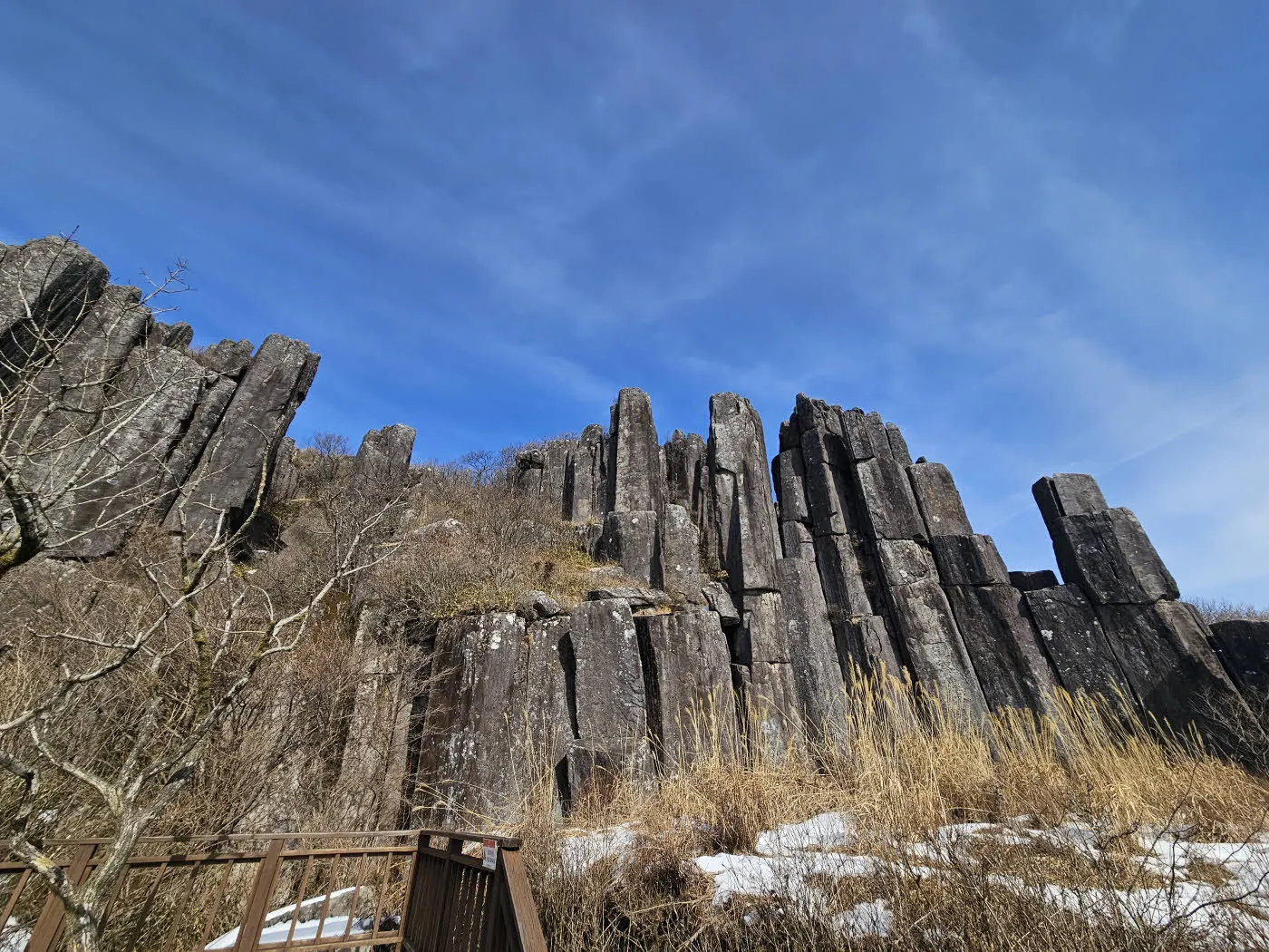 입석대 전망대에서 바라본 입석대 주상절리