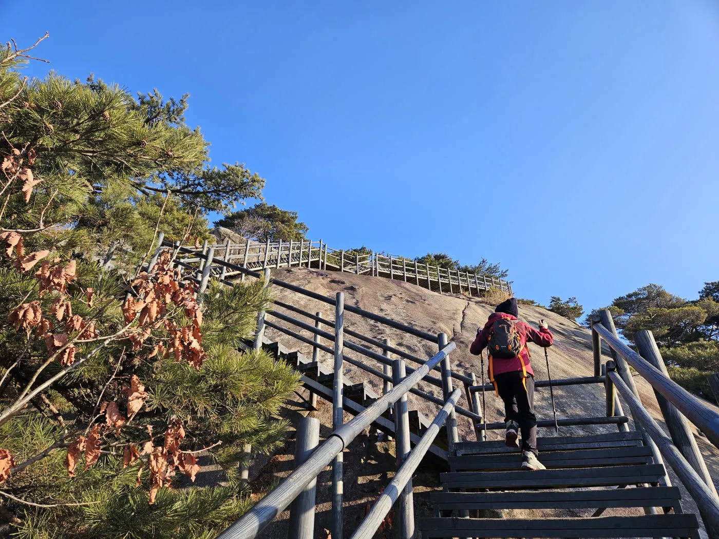 불암산 정상으로 가는 마지막 계단 구간