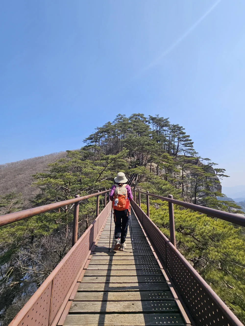 월악산 마애봉 (덕주사 코스)