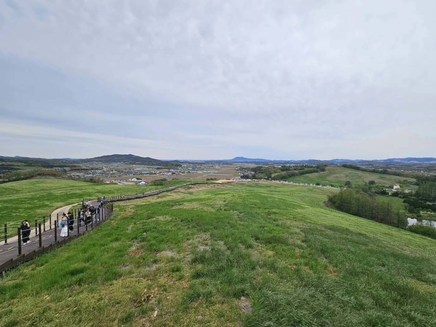 서산 한우목장 웰빙 산책로 - 정상 전망대