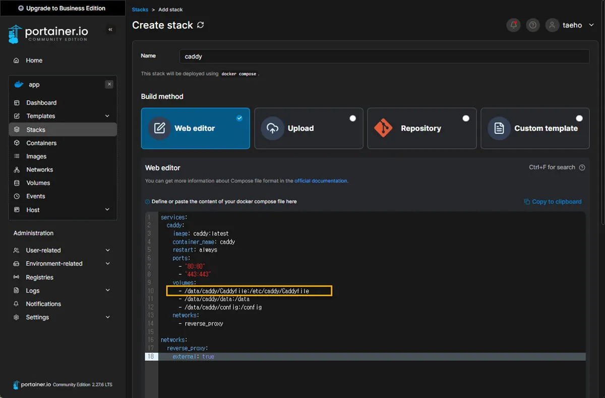 Portainer caddy yaml