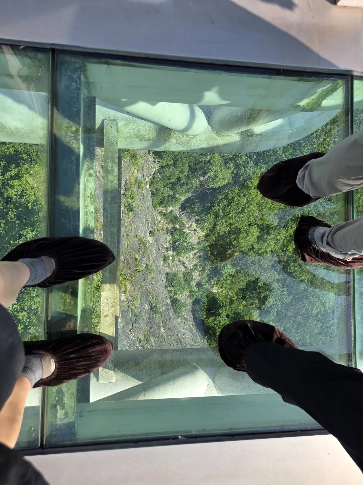 투명한 병방치 스카이워크 전망대 바닥