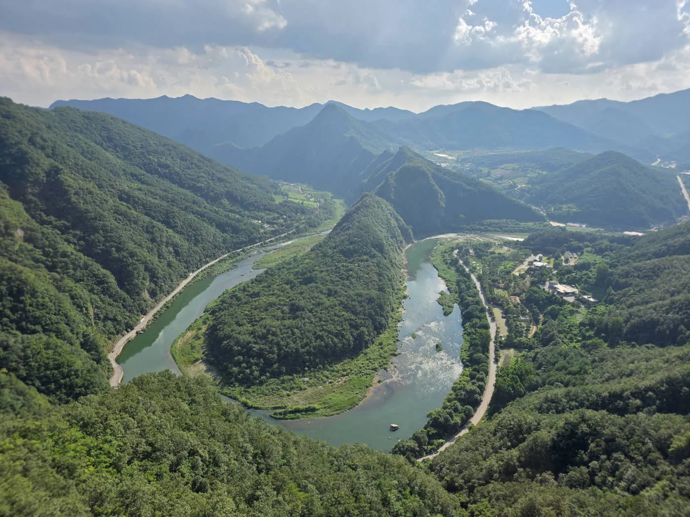 동강의 한반도 지형