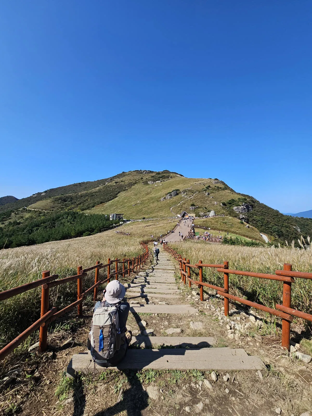 하염없이 바라보게 되는 간월재의 풍경