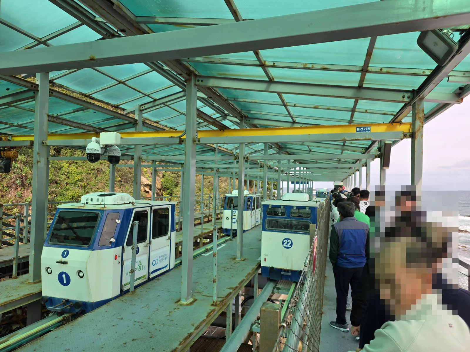 죽변 스카이레일 탑승장 모습