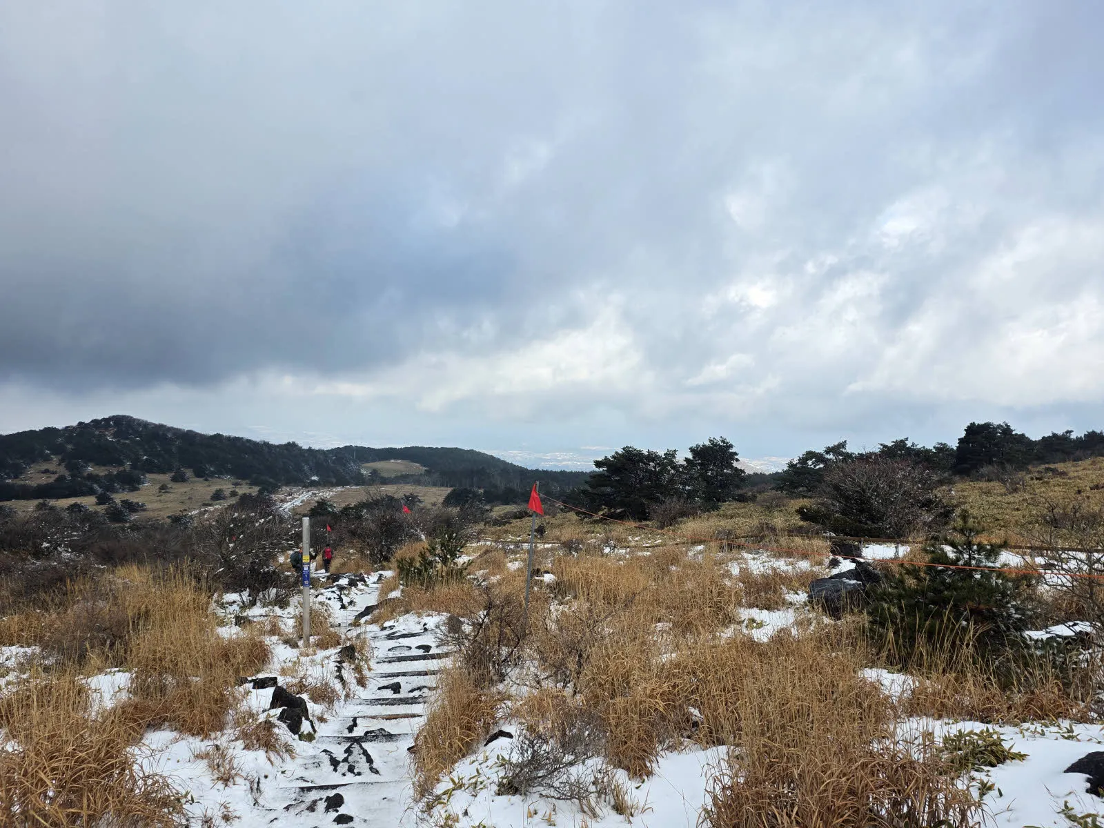 수시로 변하는 한라산의 날씨