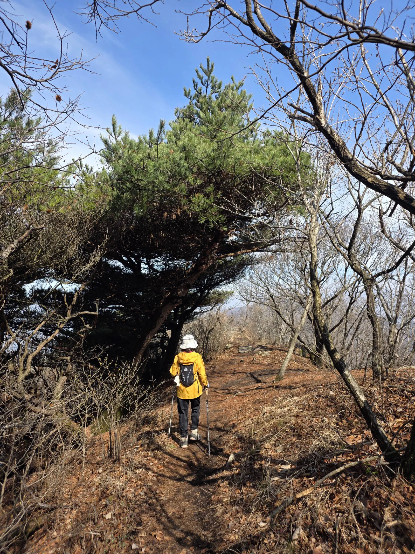 가야봉에서 석문봉으로 가는 능선길